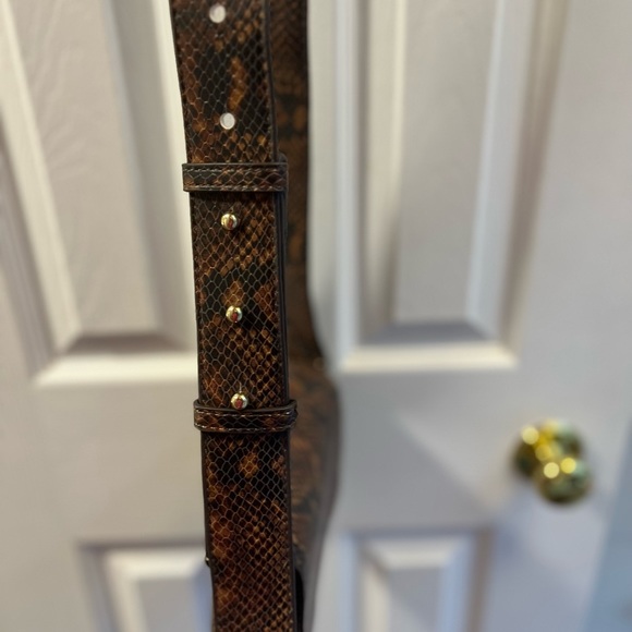 Black and brown animal print small sized crossbody purse. - Picture 10 of 11